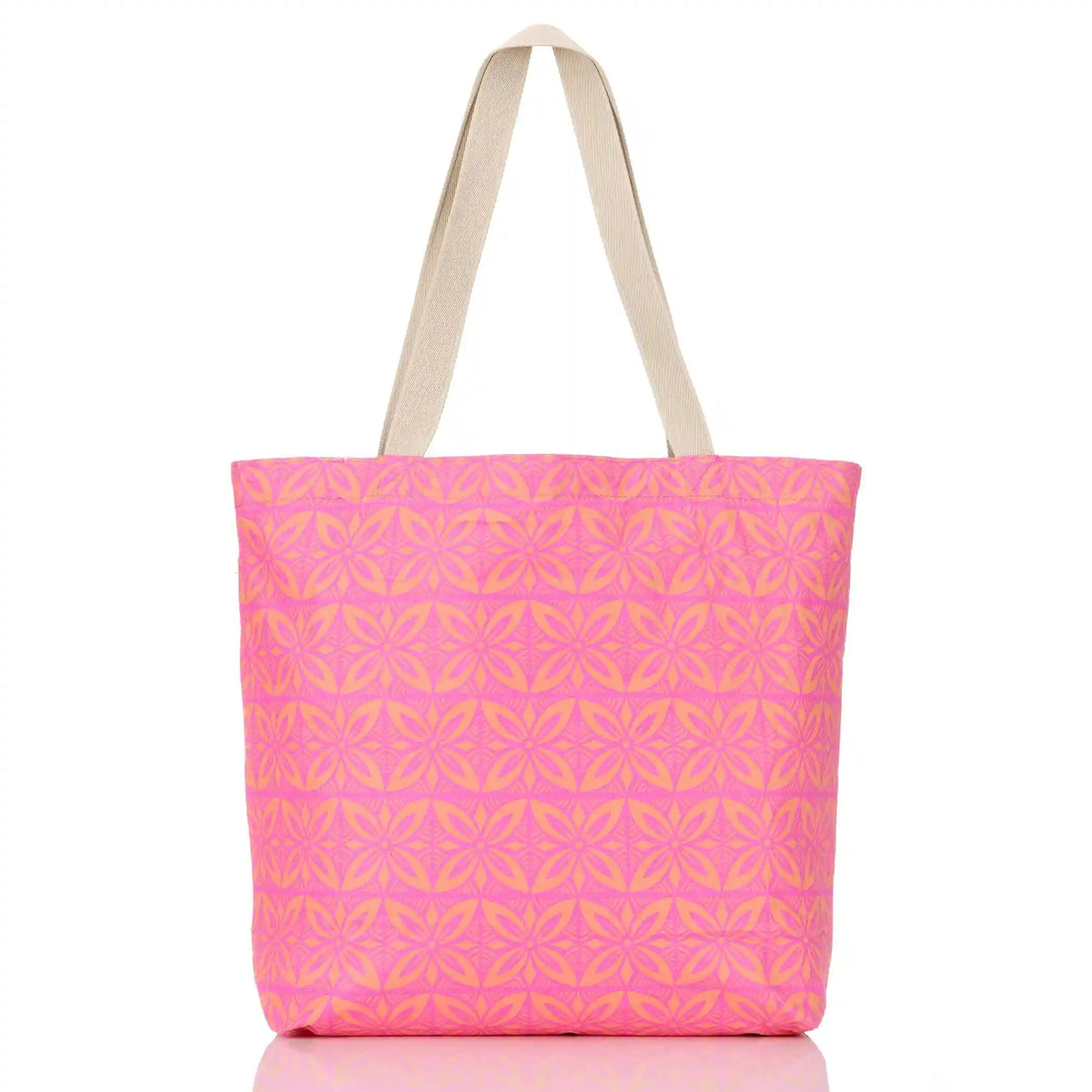 Voyager Reversible Tote in Fruit Punch