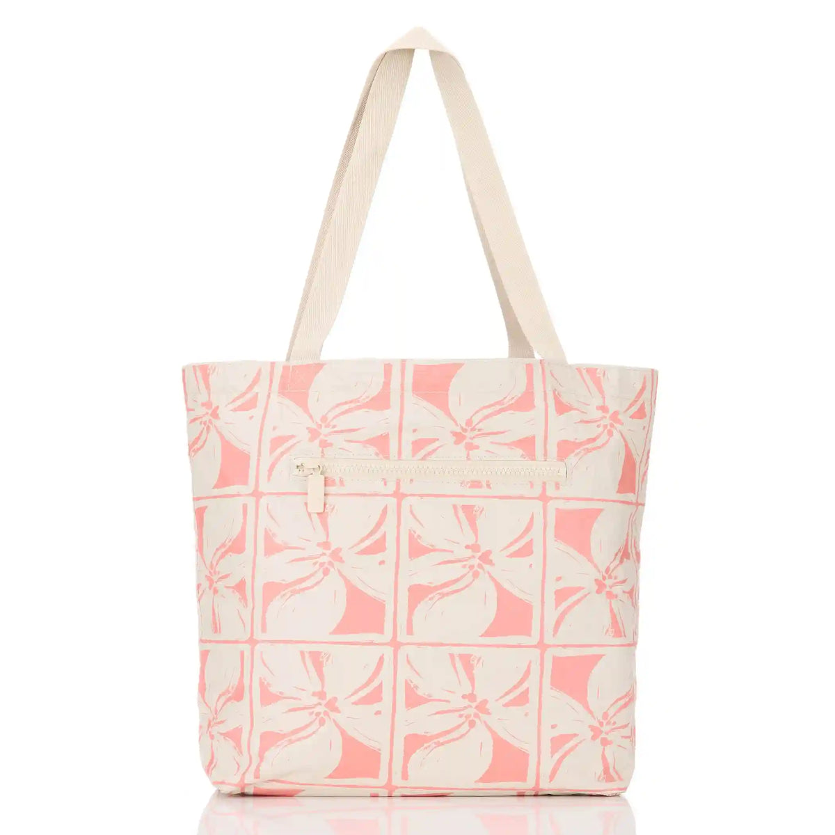 Lattice Reversible Tote in Sun Baked
