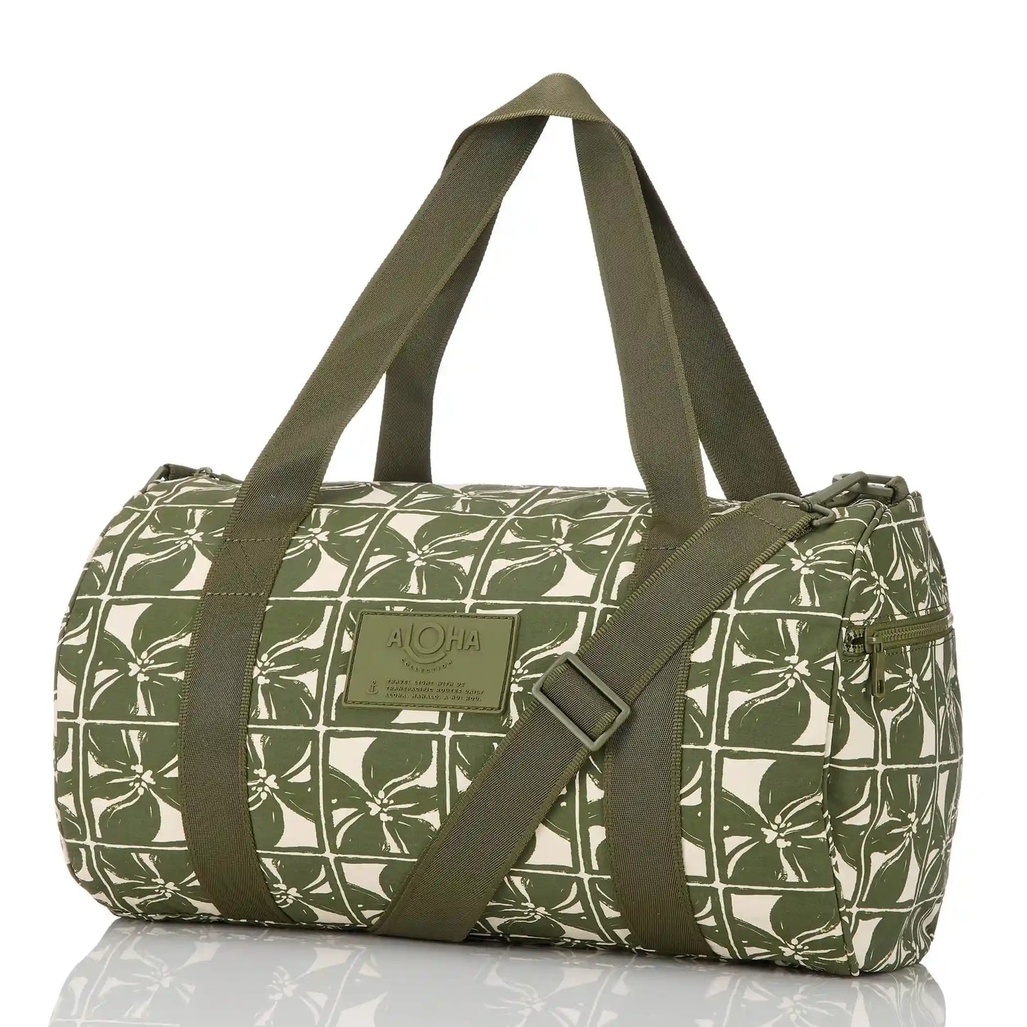 Lattice Keep It Light Sporty Duffle in Olive