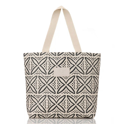 Pasifika Day Tripper in Black on Sandstone