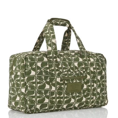 Lattice Keep It Light Weekender in Olive