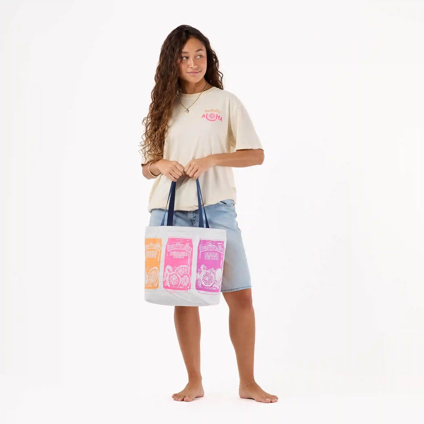 Summertime Reversible Tote in POG on Navy