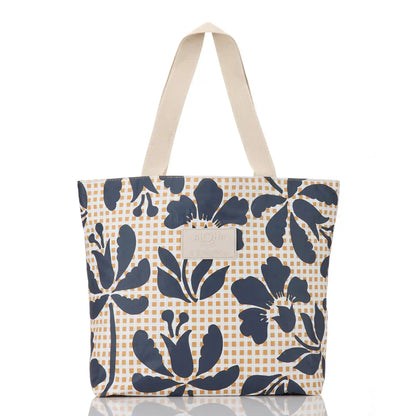 Picnic Fleur Day Tripper in Neptune