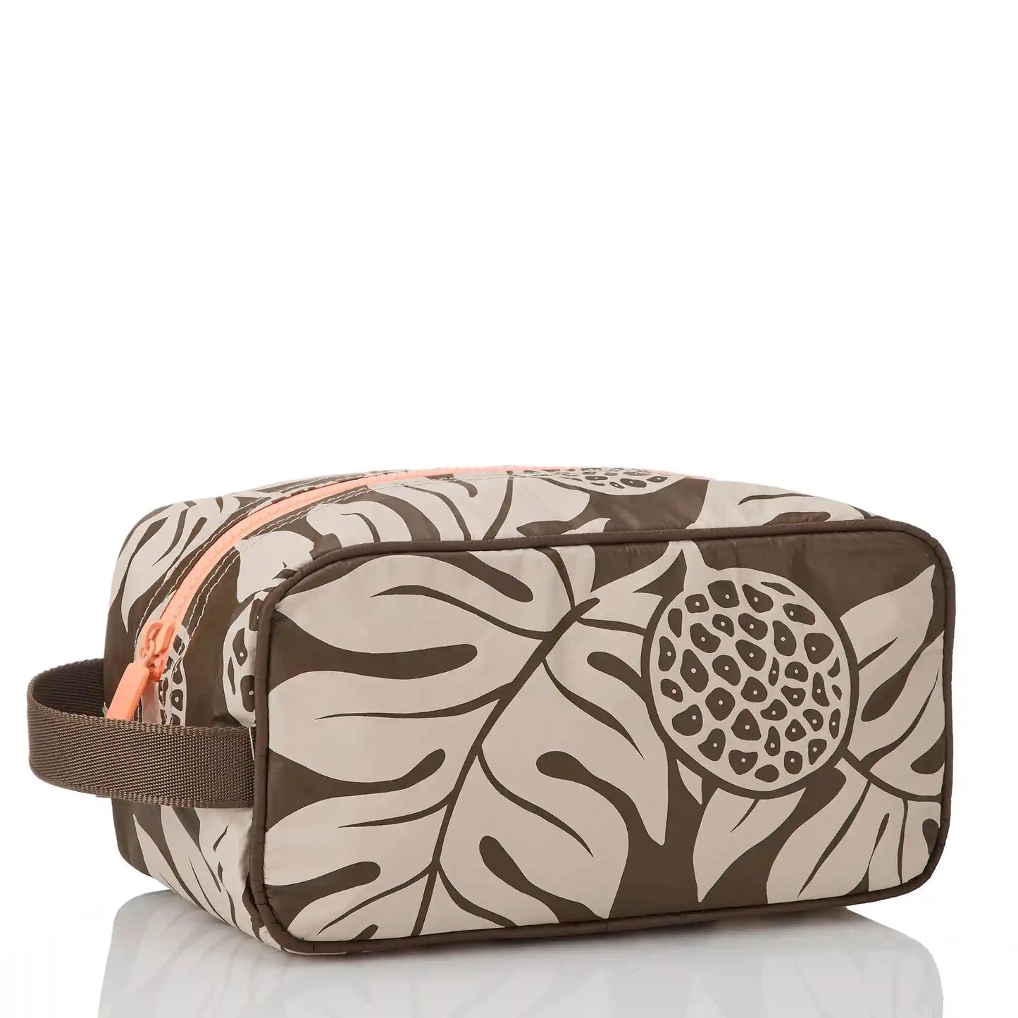 Holomua Dopp Kit in Coconut