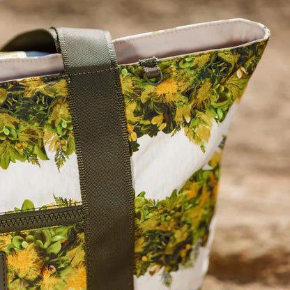 Keep It Light Zipper Tote | Lei Lehua Mamo by Aloha De Mele - Lehua Lei