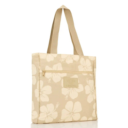 Hana Hou Daily Tote in Creme on Dune