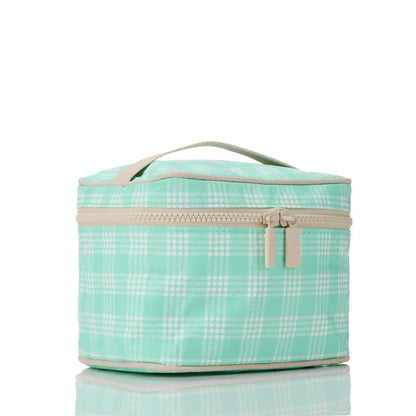 Palaka Cabin Crew Kit in Splash